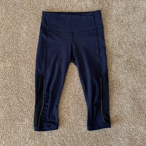 lululemon blue/black crop leggings